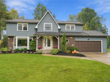 54 Waxwing Lane , East Amherst, NY 14051
