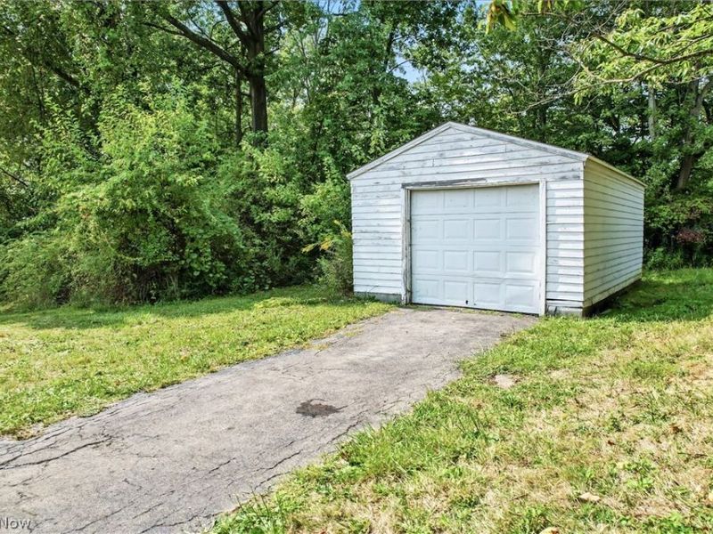 46 Matta Avenue, Youngstown, OH 44509 Photo 6