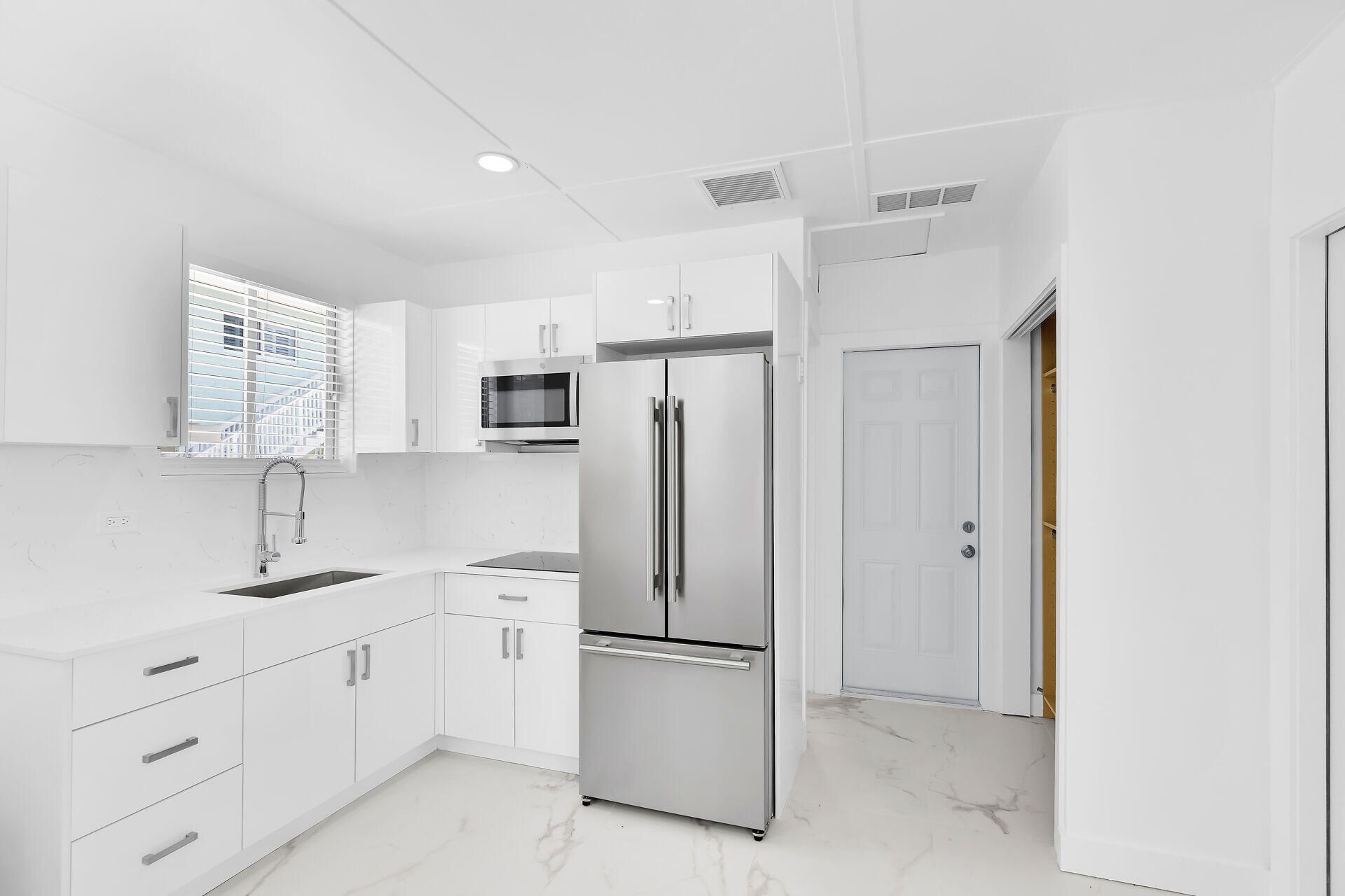 20 Palm Drive, Key Largo, FL 33037 Photo