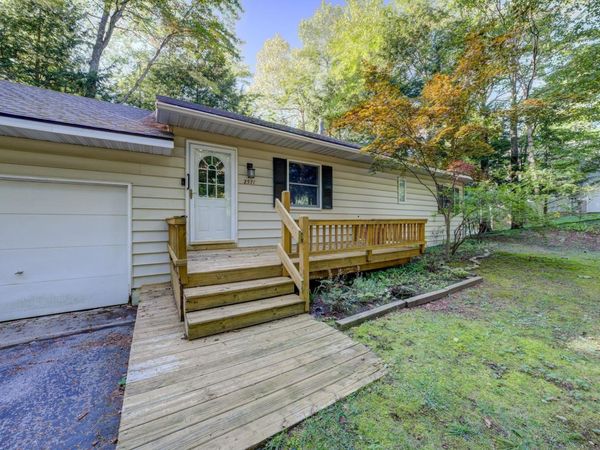 2571 Twin Bay Drive, Traverse City, MI 49696