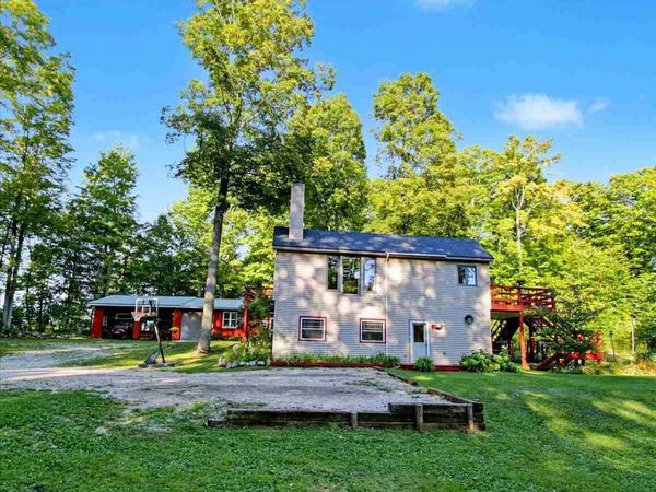 1218 N Miles Road, Ellsworth, MI 49729
