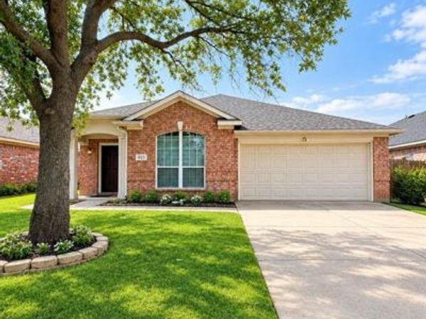 625 soledad, Arlington, TX 76002