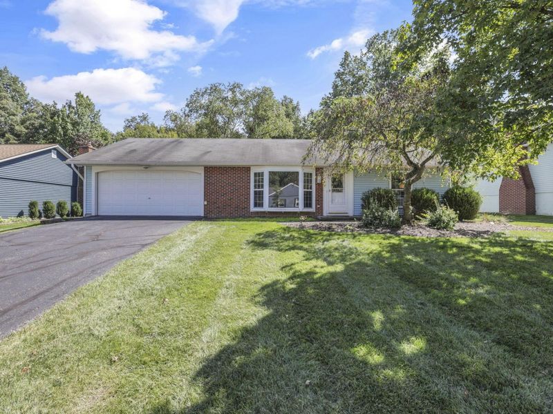 900 Hickory Drive, Marysville, OH 43040 Photo 2