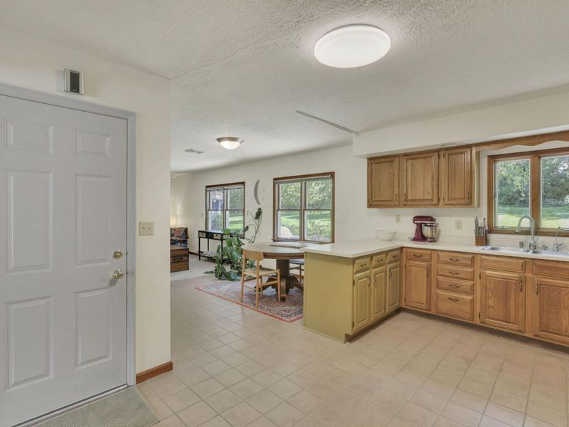 900 Hickory Drive, Marysville, OH 43040 Photo 21
