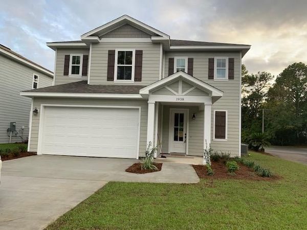 1938 Bluewater Boulevard, Niceville, FL 32578
