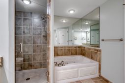 100 North Beach Blvd.  photo 4