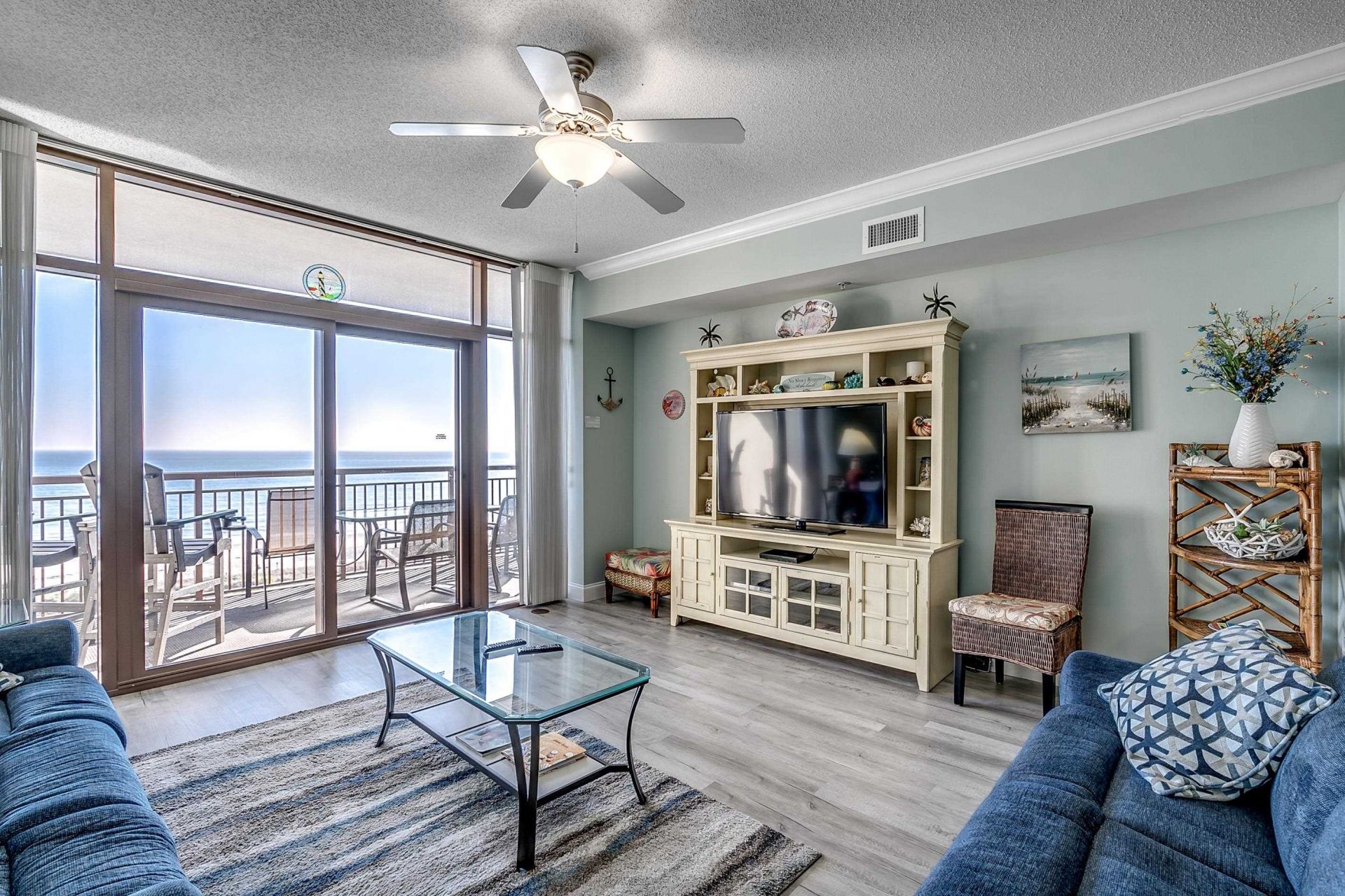 100 North Beach Blvd.  Photo 7