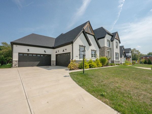 1013 Walburg Avenue, Villa Hills, KY 41017