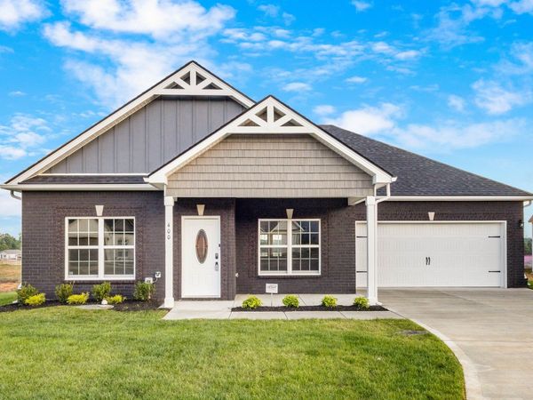 1220 Mourning Cloak Dr , Clarksville, TN 37043