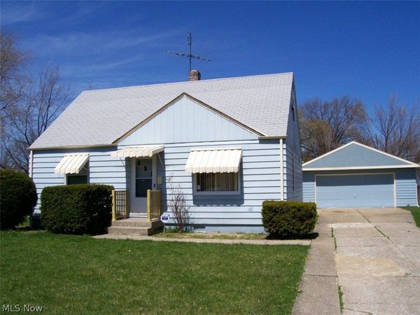 25701 Richards Avenue , Euclid, OH 44132