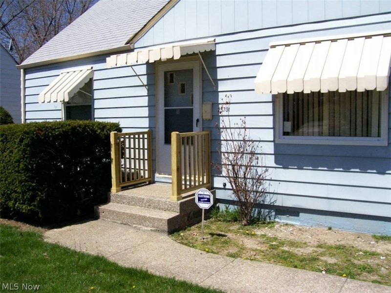 25701 Richards Avenue, Euclid, OH 44132 Photo 16