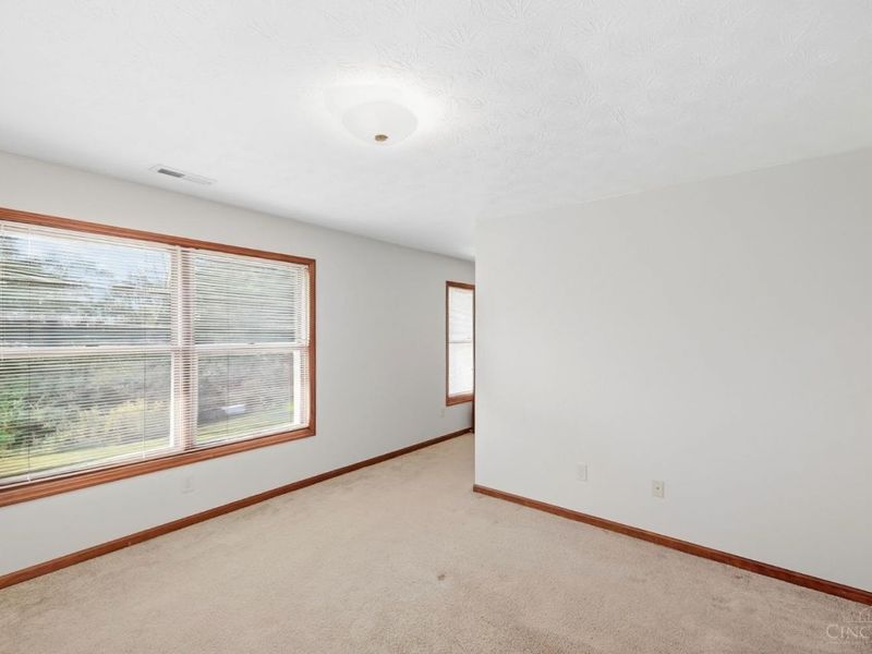 9388 Mile Road, Jefferson Township, OH 45345 Photo 45