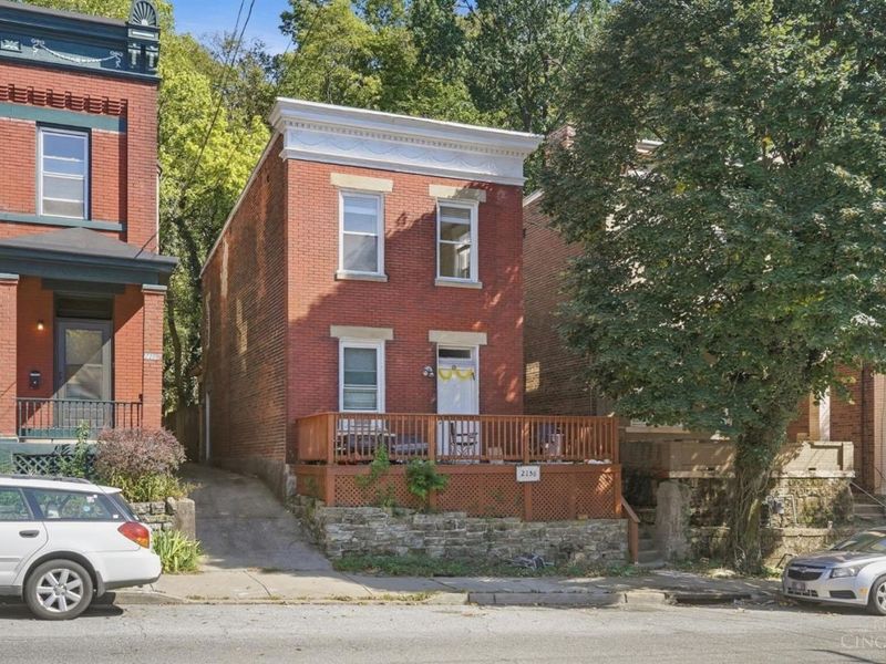 2156 W Clifton Avenue, Cincinnati, OH 45219 Photo 3