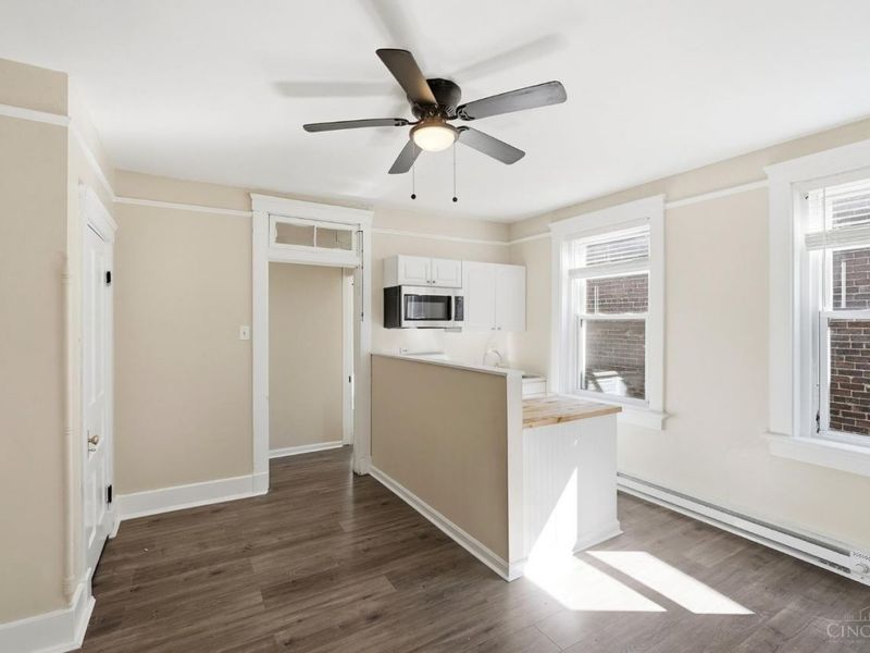 2156 W Clifton Avenue, Cincinnati, OH 45219 Photo 5