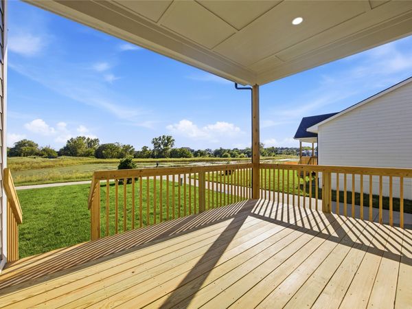 9428 NW 82nd Avenue, Johnston, IA 50131