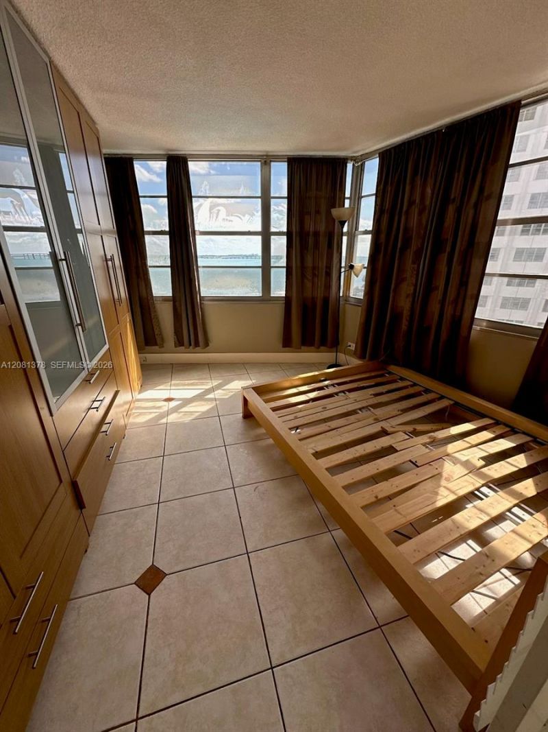 801 Brickell Bay Dr , Unit 767, Miami, FL 33131 Photo
