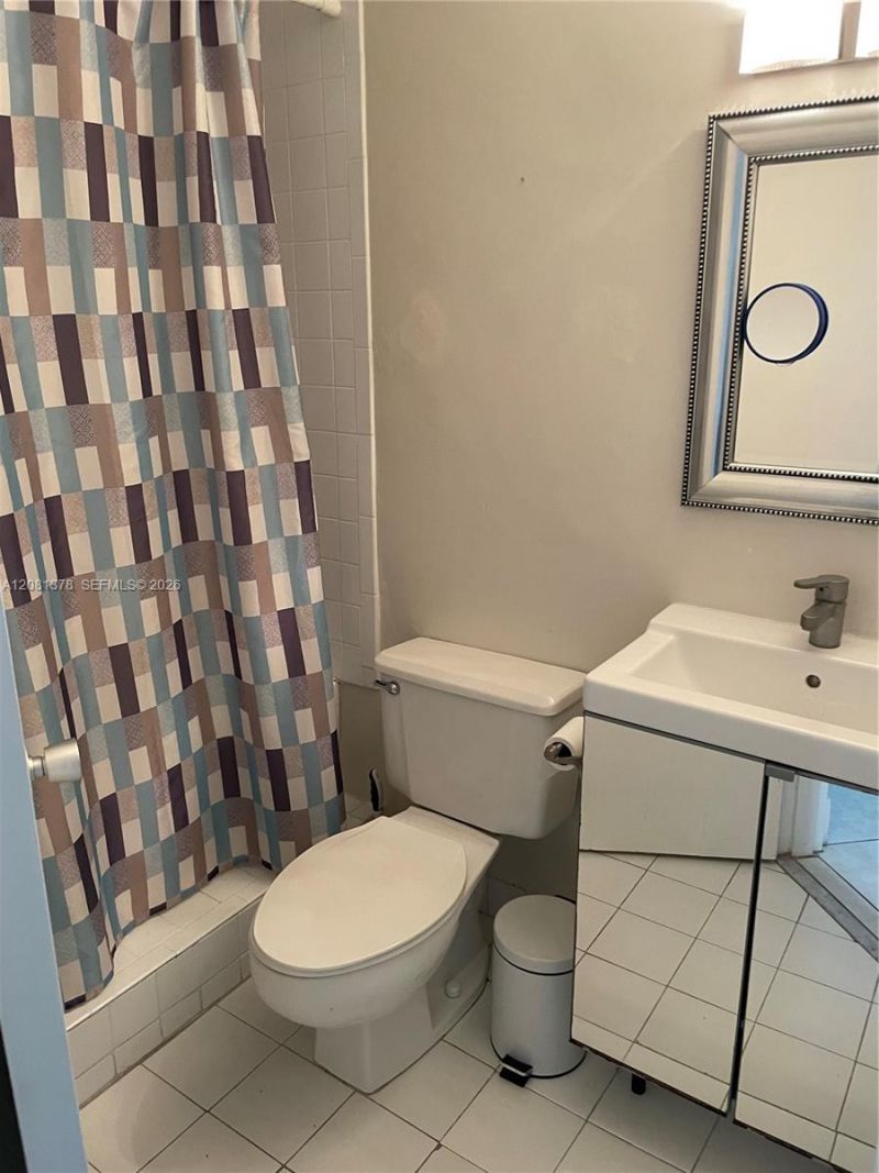 801 Brickell Bay Dr , Unit 767, Miami, FL 33131 Photo