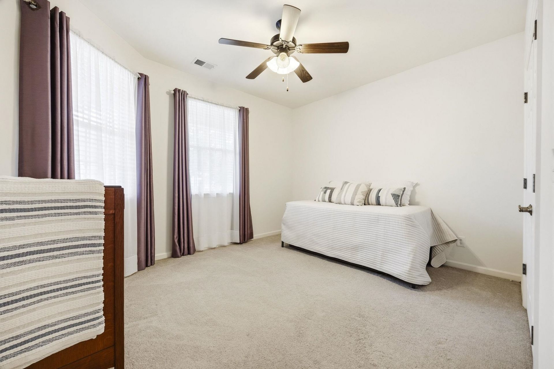 529 Grand Cypress Way Photo 33