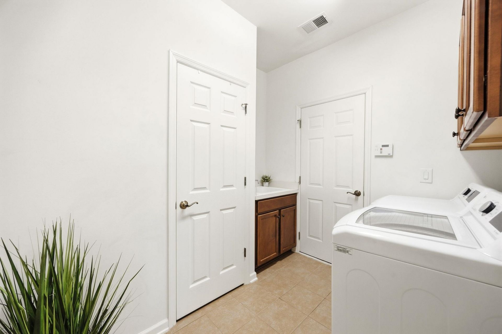 529 Grand Cypress Way Photo 40