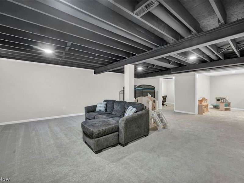 36564 Appian Way, North Ridgeville, OH 44039 Photo 27