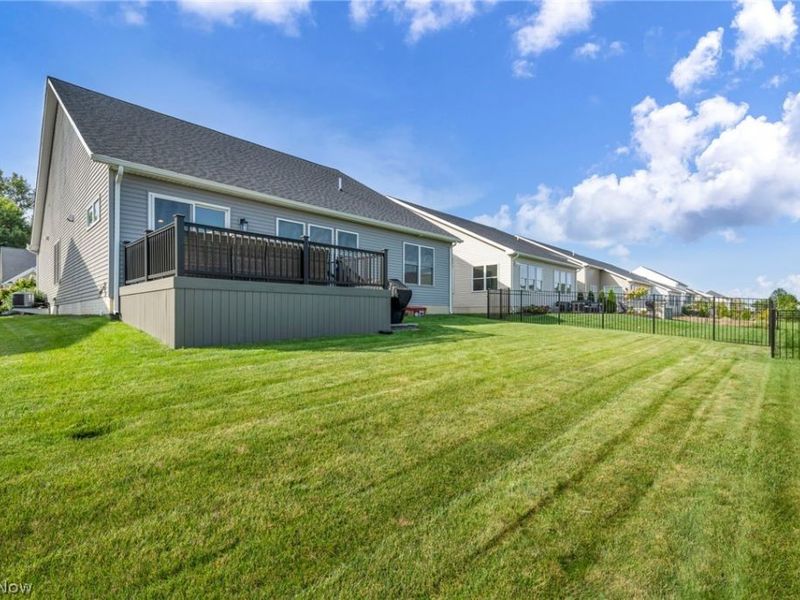36564 Appian Way, North Ridgeville, OH 44039 Photo 6