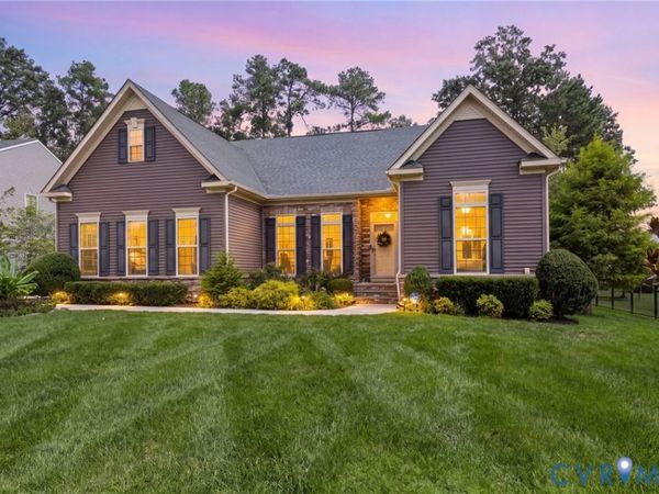 10662 Centralia Station Road , Chester, VA 23831