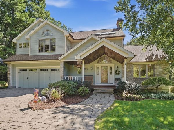 13 Woodland Drive, Paxton, MA 01612