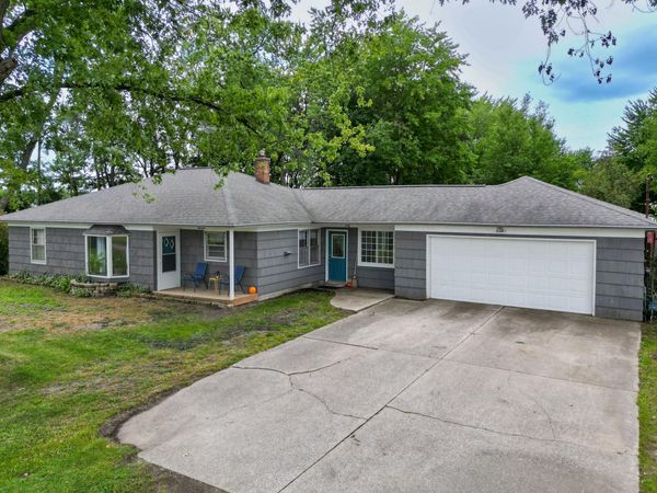 4241 136th Avenue, Holland, MI 49424