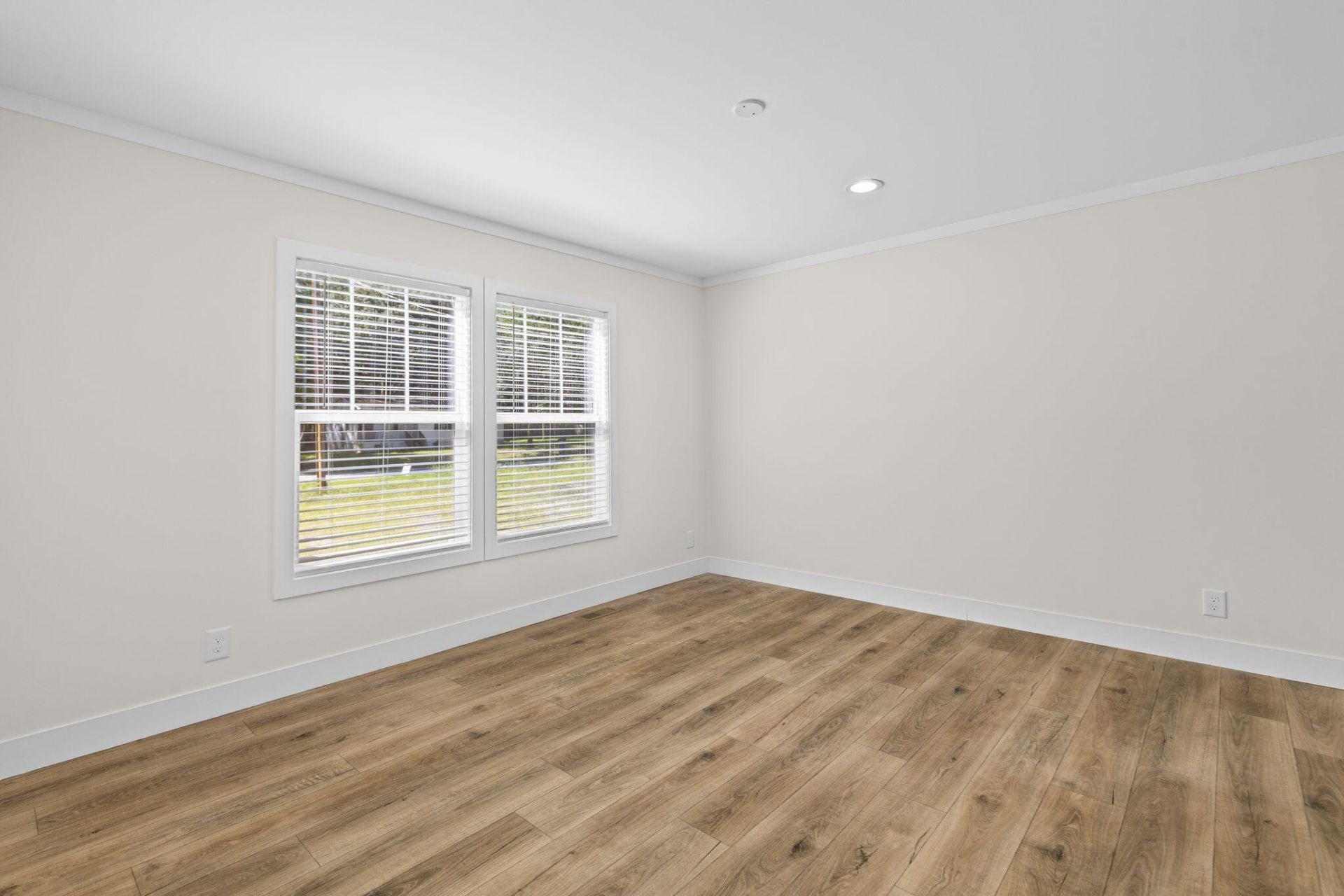 6152 Smith Road Photo 22