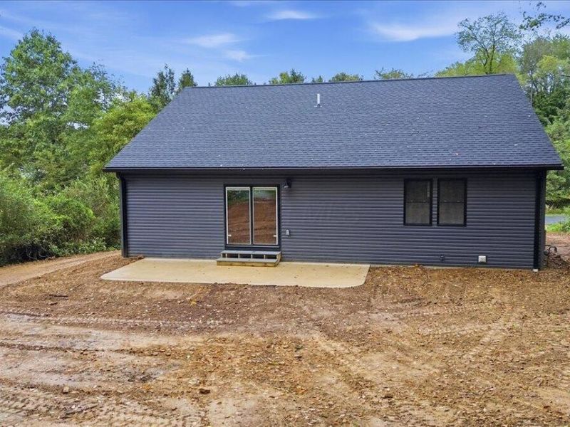 445 Greenlawn Drive, Howard, OH 43028 Photo 5