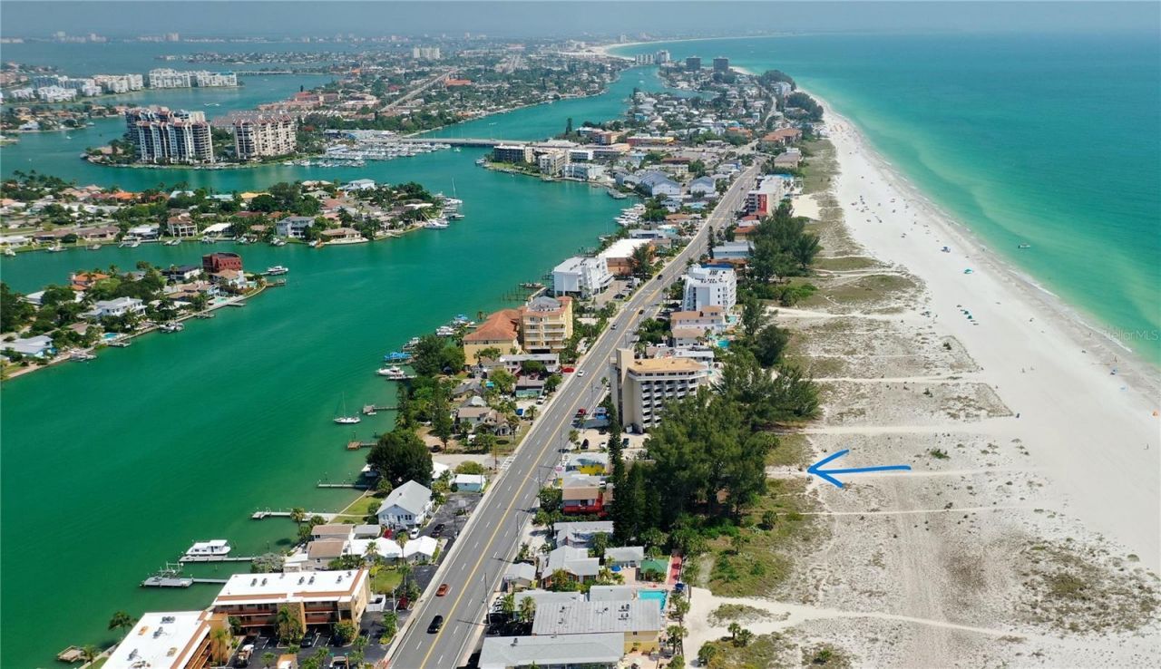 10218 Gulf Boulevard, Treasure Island, FL 33706 Photo