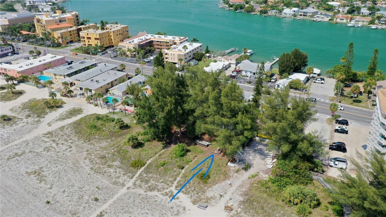 10218 Gulf Boulevard, Treasure Island, FL 33706 Photo