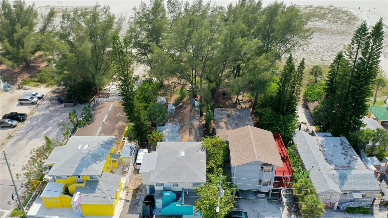 10218 Gulf Boulevard, Treasure Island, FL 33706 Photo