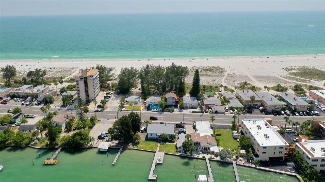 10218 Gulf Boulevard, Treasure Island, FL 33706 Photo