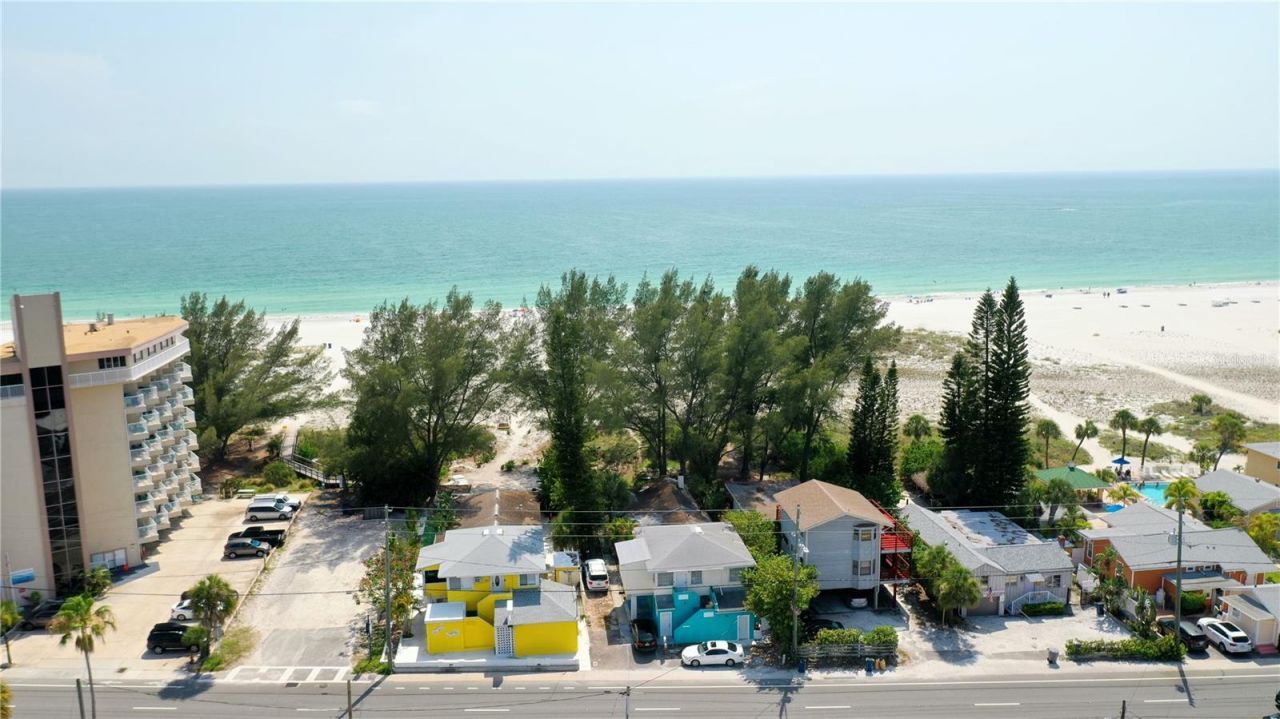 10218 Gulf Boulevard, Treasure Island, FL 33706 Photo