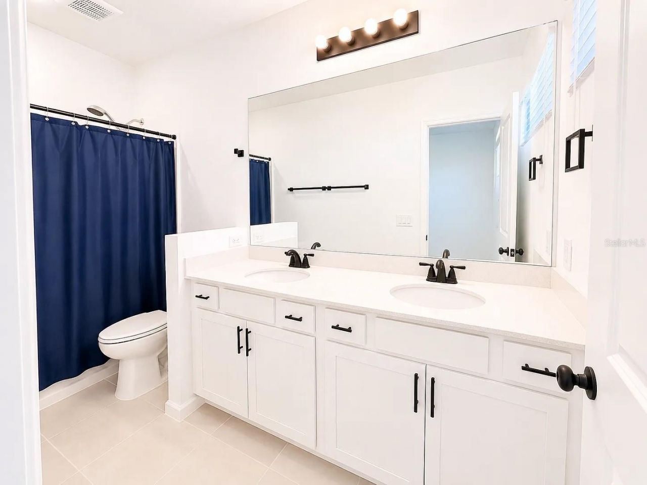 6312 Silverstar Drive, Sarasota, FL 34240 Photo
