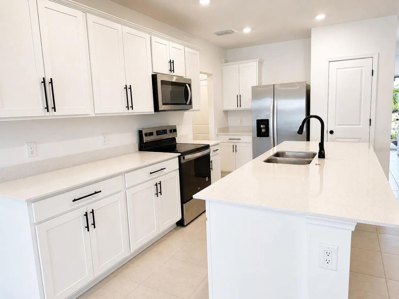 6312 Silverstar Drive, Sarasota, FL 34240 Photo