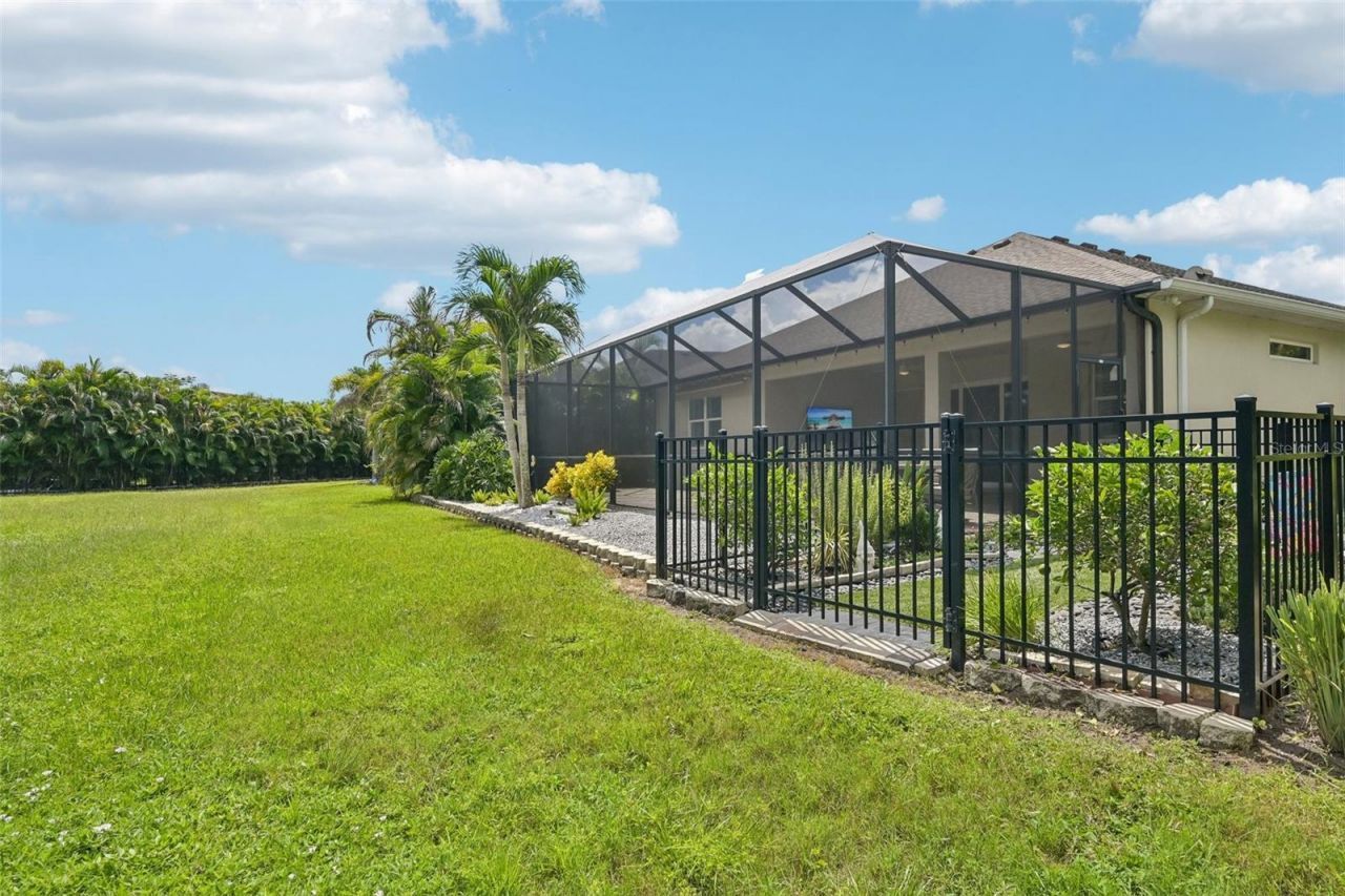 825 Himalayan Run, Bradenton, FL 34212 Photo