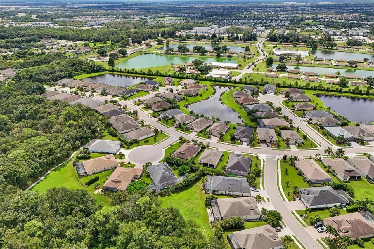 825 Himalayan Run, Bradenton, FL 34212 Photo