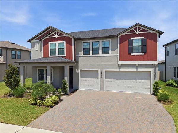 8908 LITTLE BLUESTEM DRIVE , LAND O LAKES, FL 34637