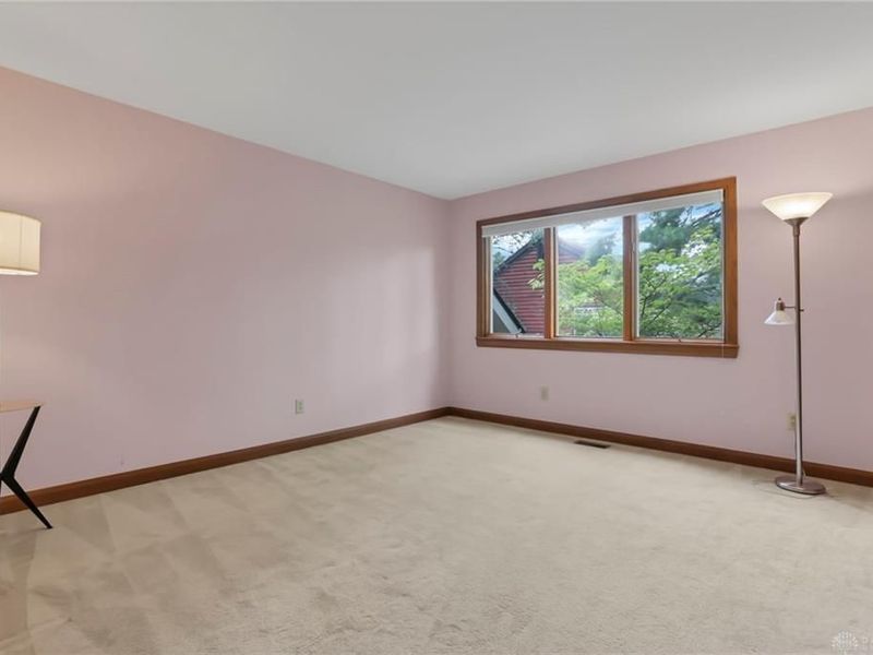 2252 Sedgwick Drive, Columbus, OH 43220 Photo 20