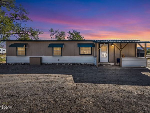 5140 Miwok Drive, Stagecoach, NV 89429