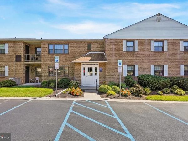 137 WOODSTREAM DRIVE, Unit 137, WEST NORRITON, PA 19403