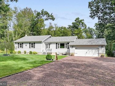 132 BIRCH STREET, DRUMS, PA 18222