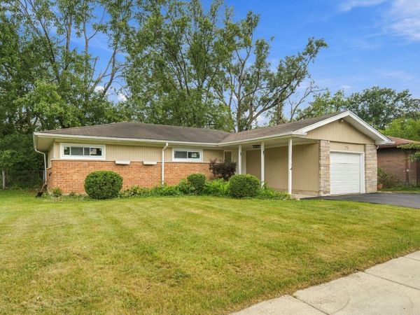 275 Rich Road , Park Forest, IL 60466