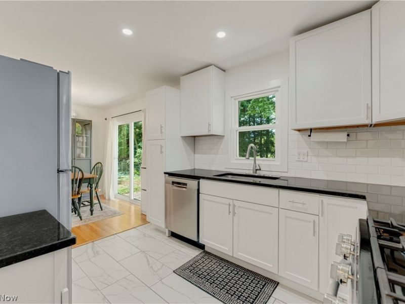 10074 Darrow Road, Twinsburg, OH 44087 Photo 10
