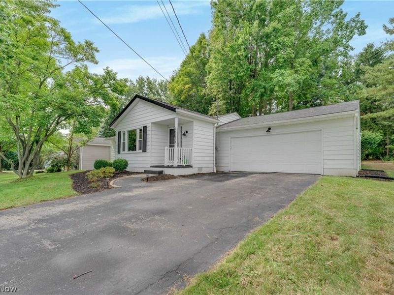 10074 Darrow Road, Twinsburg, OH 44087 Photo 4