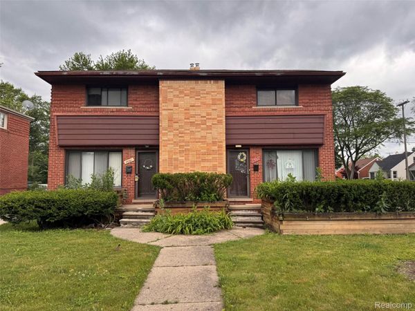 26231-26235 Coolidge Highway , Oak Park, Mi 48237