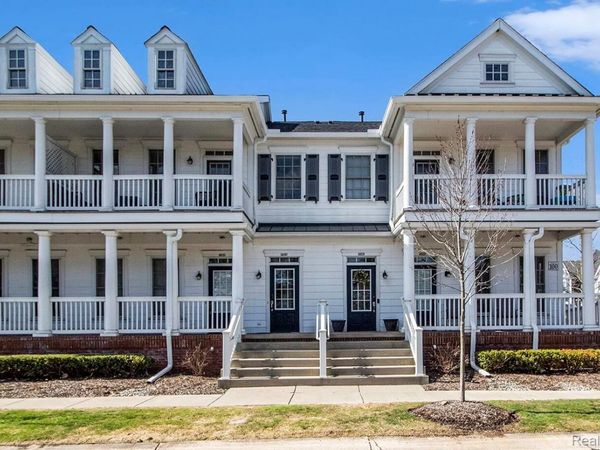 50197 Monroe Street, Unit 83, Canton Township, Mi 48188