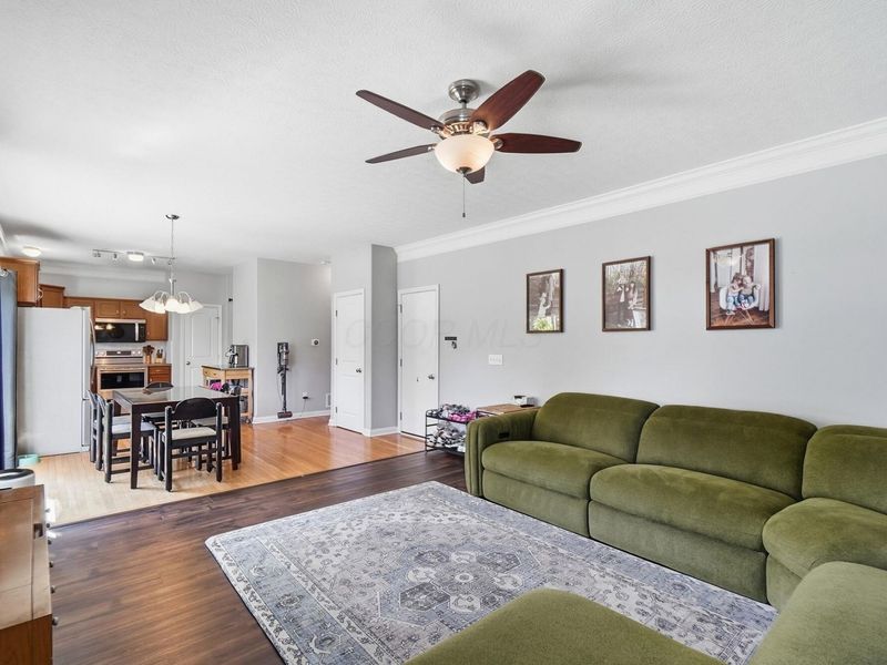 394 Hemhill Drive, Galloway, OH 43119 Photo 7